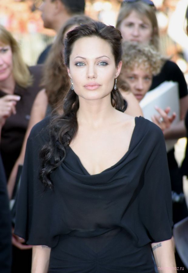 Angelina Jolie Pictures Compliation