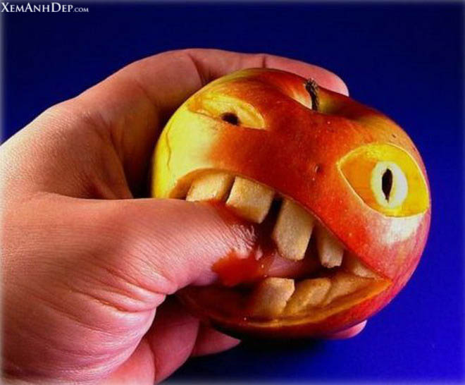 Creative pictures from fruits